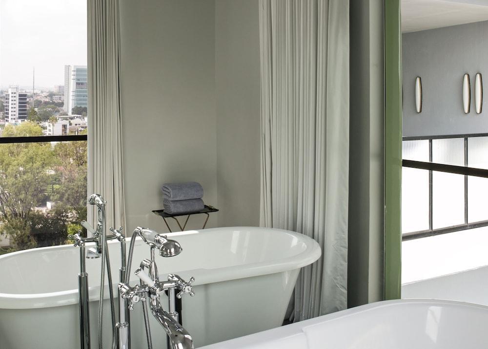 Casa Habita, A Member Of Design Hotels Guadalajara Ngoại thất bức ảnh